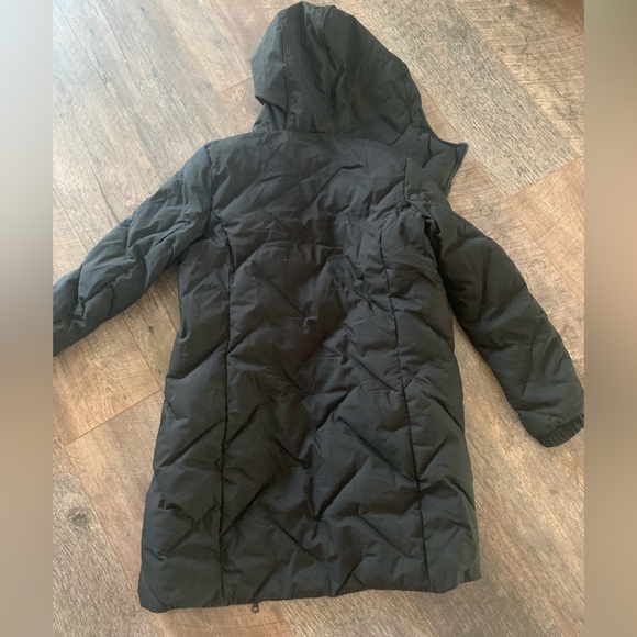 Three Stones warm parka. - Picture 7 of 9